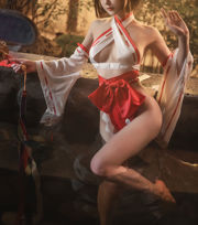 [ภาพถ่าย Net Red COSER] อะนิเมะบล็อกเกอร์ A Bao ยังเป็นสาวกระต่าย - Hot Spring Miko