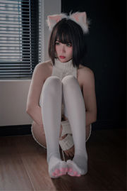 [ภาพถ่าย Net Red COSER] Sister Xuan Xiao - ถุงเท้า Cat Claw