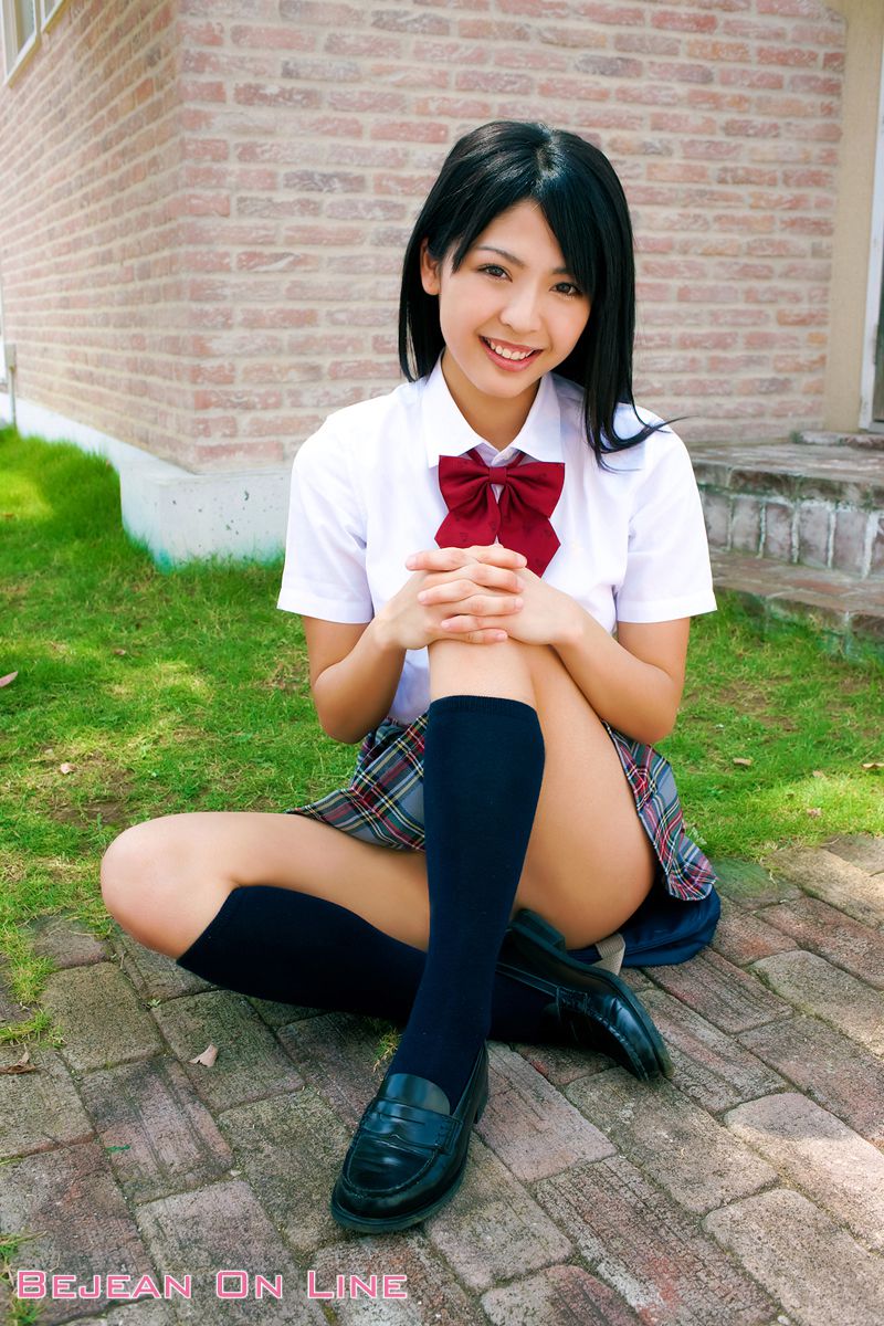 Japanese Schoolgirl Squirt