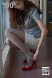 [One Thousand and One Nights IESS] Model Strawberry "New Trainee Teacher 2" Beautiful legs and feet